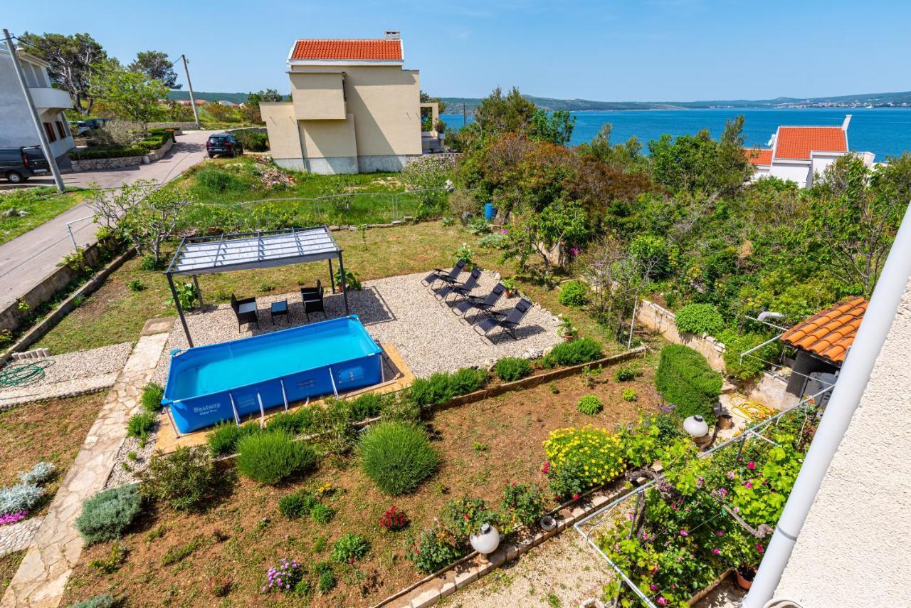 Apartment Sea And Mountain With Pool Novigrad  Zimmer foto